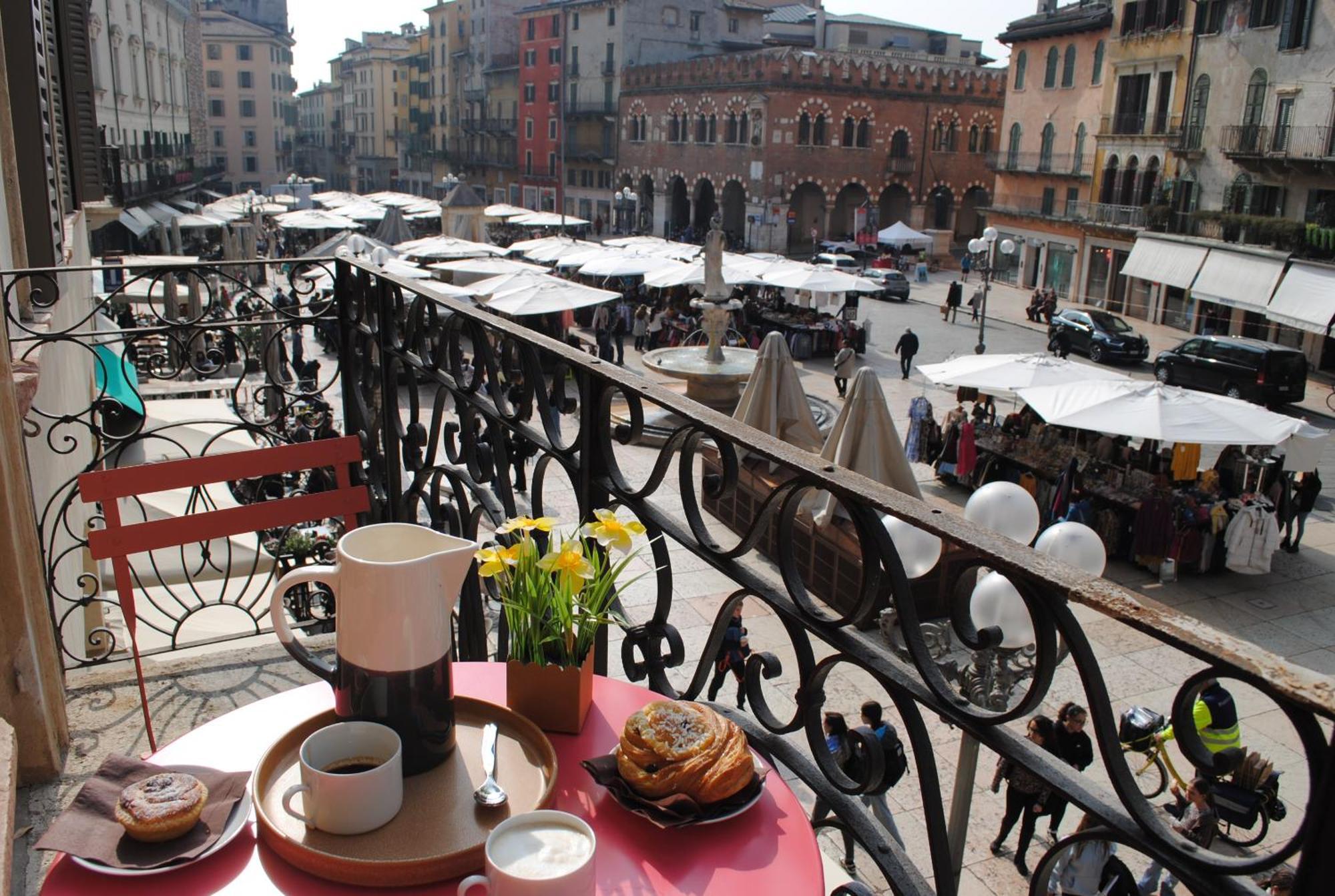 Dreaming Mazzanti 11 Appartement Verona Buitenkant foto